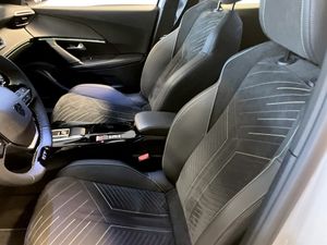Peugeot 2008 bild 5