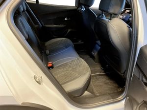 Peugeot 2008 bild 12