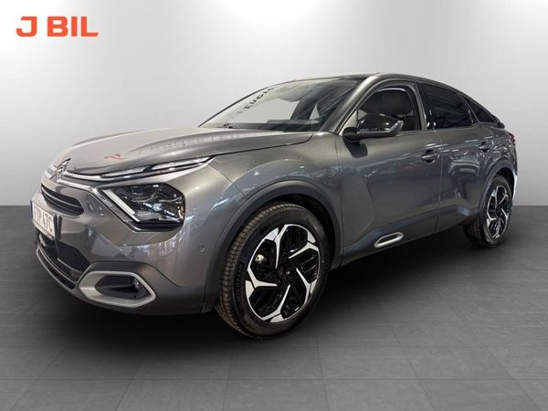 Citroen C4 Shine 1.2 PT 155hk Aut B-KAMERA CARPLAY NAVI - 2022