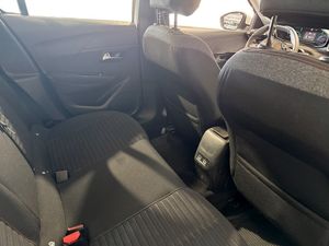 Peugeot e-208 bild 12