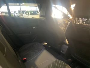 Peugeot 2008 bild 8