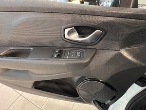 Renault Clio bild 18