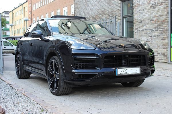 Porsche Cayenne S 440hk Eu6 SportChrono+/ Sport Design / Värmare / Drag - 2020