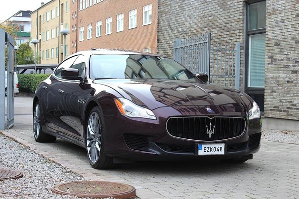 Maserati Quattroporte SQ4 410hk *Unik* Sv-såld / Fullservad - 2015