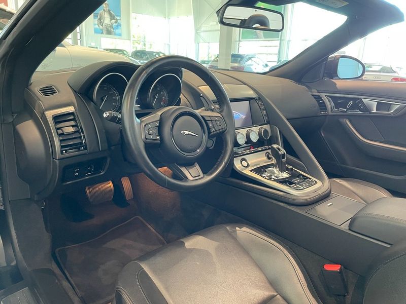 Jaguar F-Type bild 11