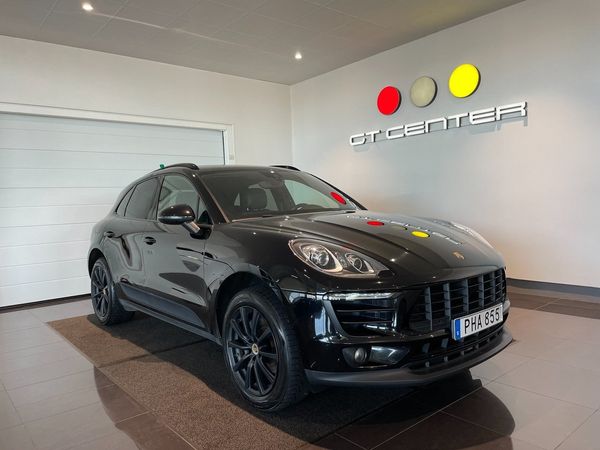 Porsche Macan PDK Navigation Carplay 252hk - 2017