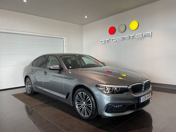 BMW 520 d xDrive Sedan Sport line Kamera Eldrag Hifi 190hk - 2020