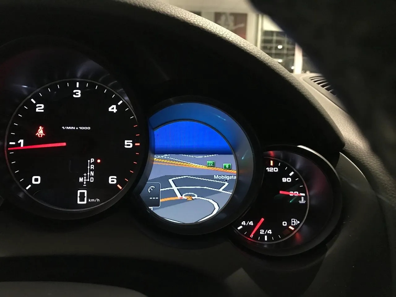 Vehicle image 11