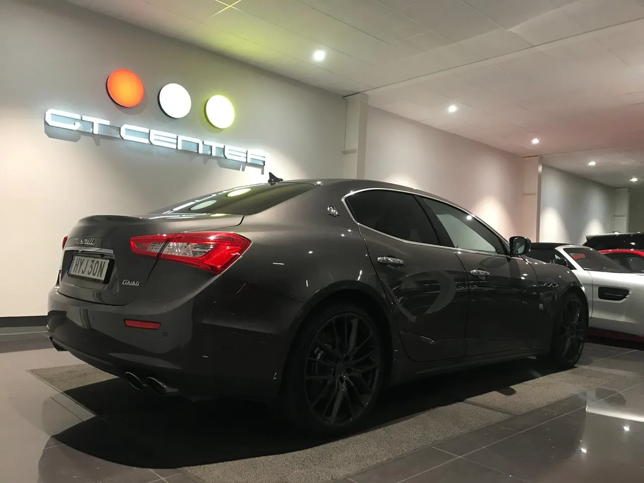 Vehicle image 5