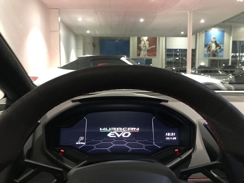 Lamborghini Huracan bild 12