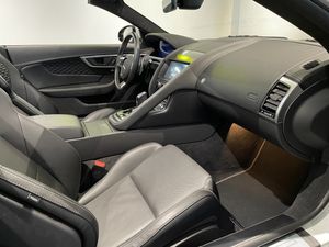 Jaguar F-Type bild 18