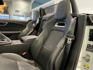 Jaguar F-Type bild 9