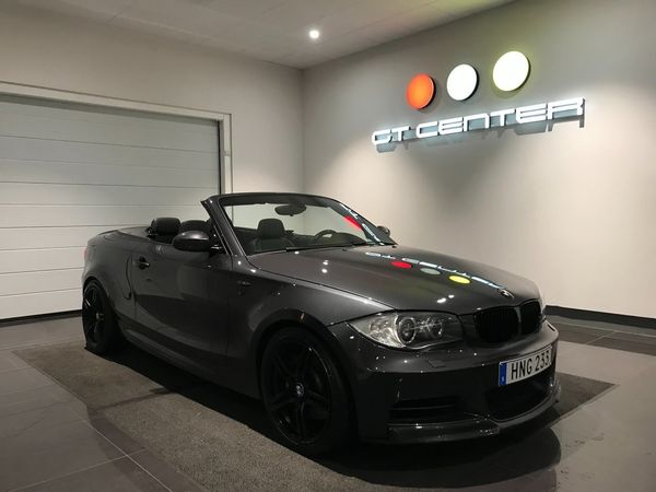 BMW 135 i Cabriolet M Sport Sportavgas Kolfiber 306hk - 2009