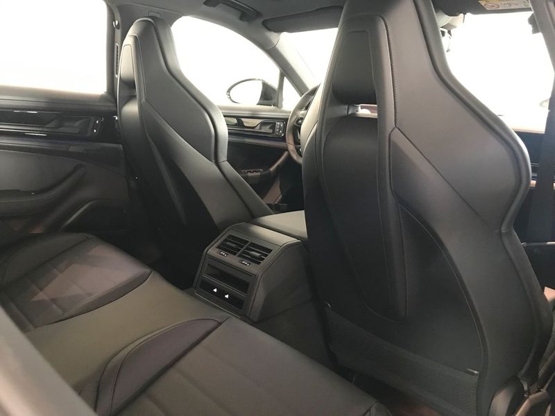 Porsche Panamera bild 16