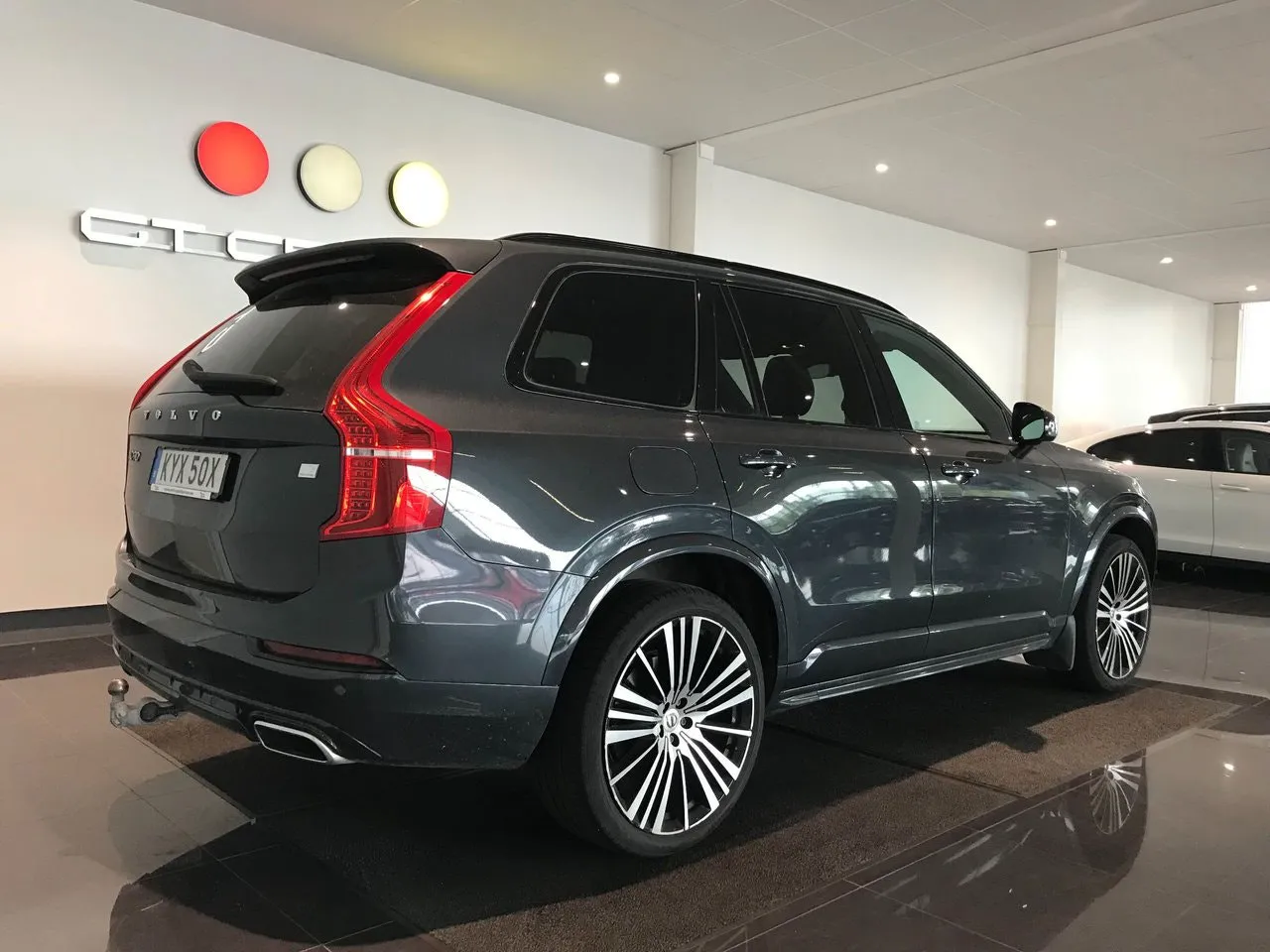Vehicle image 2