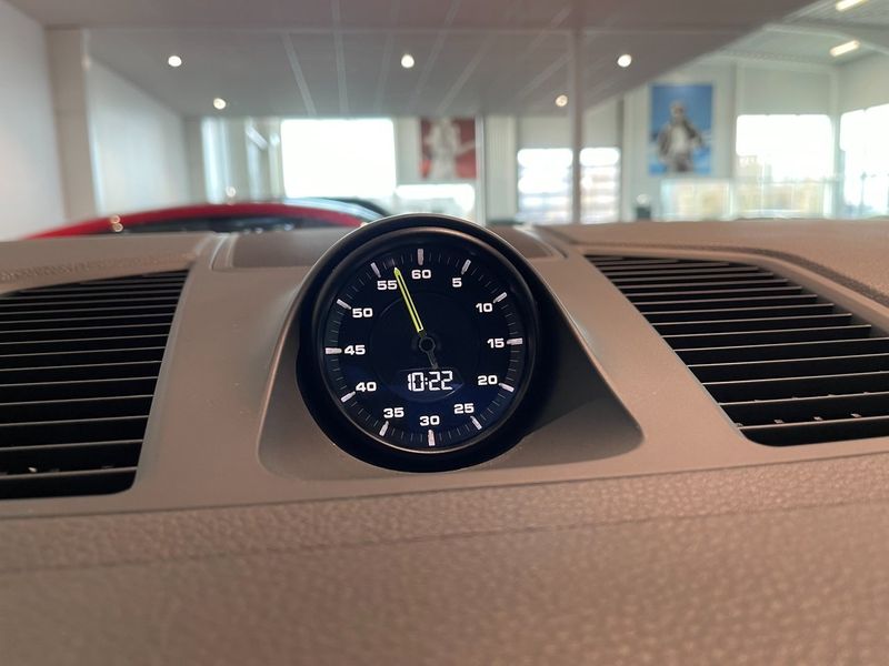 Porsche Cayenne bild 9