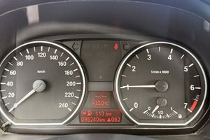 BMW 116 bild 18