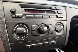 BMW 116 bild 19