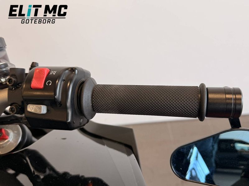 KTM 1290 Super Duke bild 22