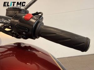 Triumph Speedmaster bild 21