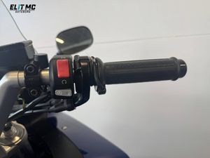 Yamaha FJR bild 18