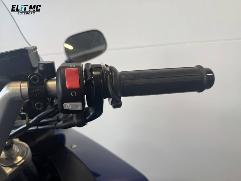 Yamaha FJR bild 18