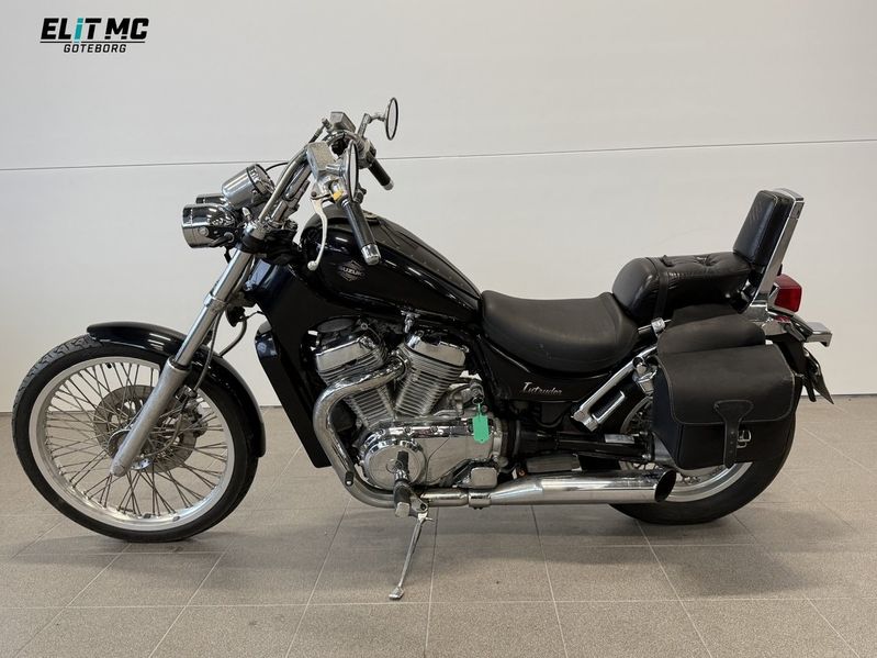 Suzuki VS bild 13