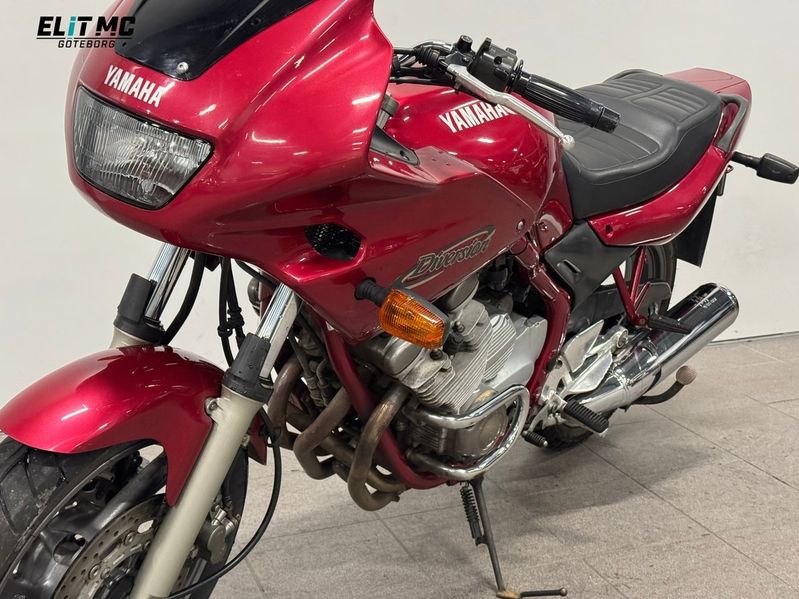 Yamaha XJ bild 13