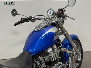 Triumph Bonneville bild 8