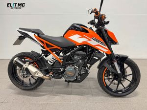 KTM 125 Duke bild 4