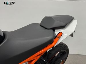 KTM 125 Duke bild 17
