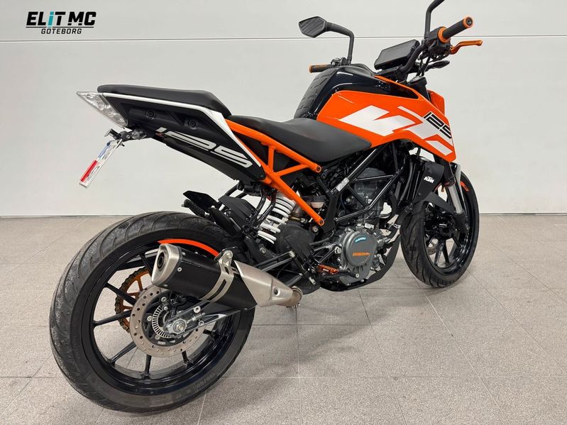 KTM 125 Duke bild 7