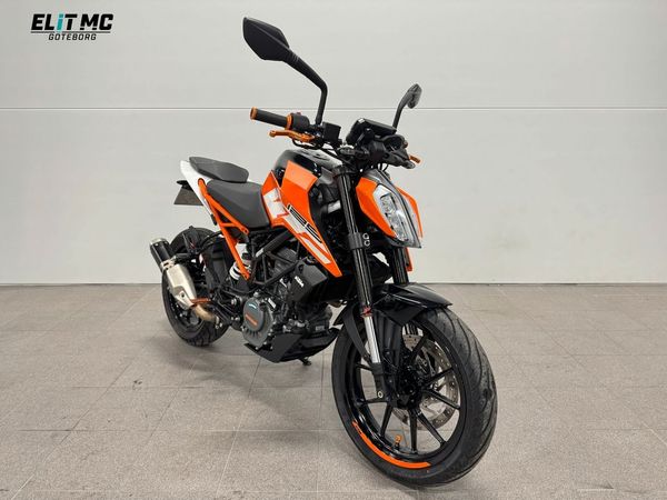 KTM 125 Duke Fr. 453Kr / Månad - 2020