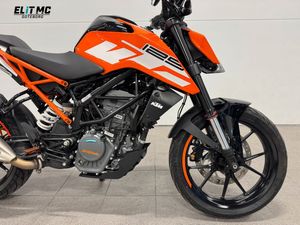KTM 125 Duke bild 5