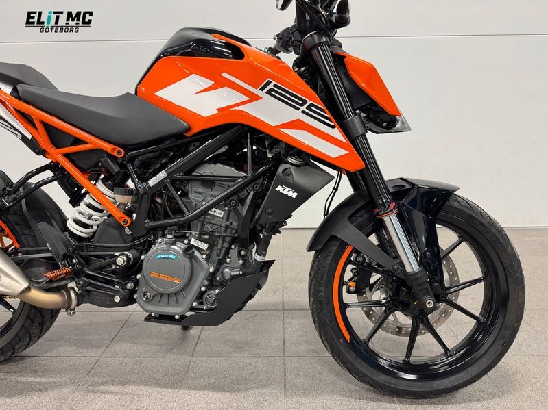 KTM 125 Duke bild 5