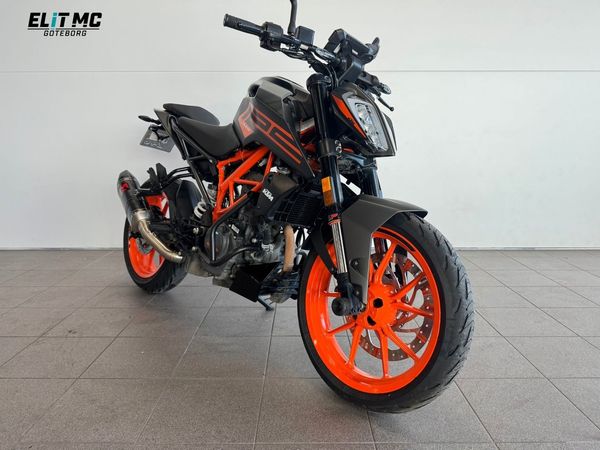 KTM 125 Duke Akrapovic Fr. 566Kr / Månad - 2021