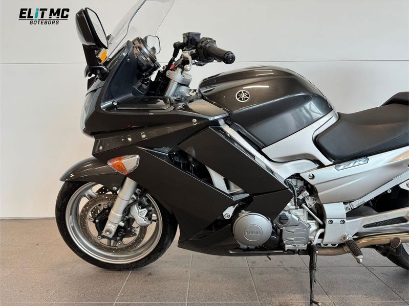 Yamaha FJR bild 13
