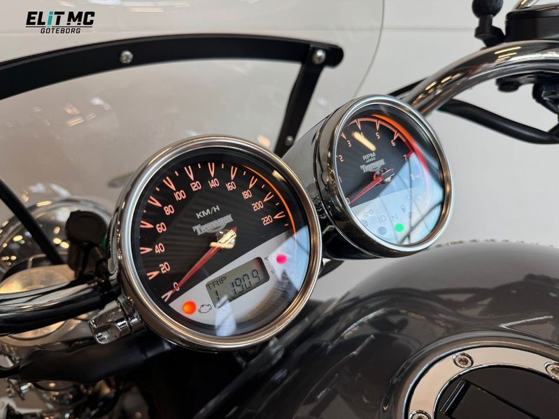 Triumph Rocket III bild 22
