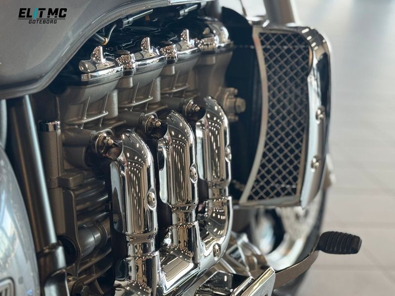 Triumph Rocket III bild 5