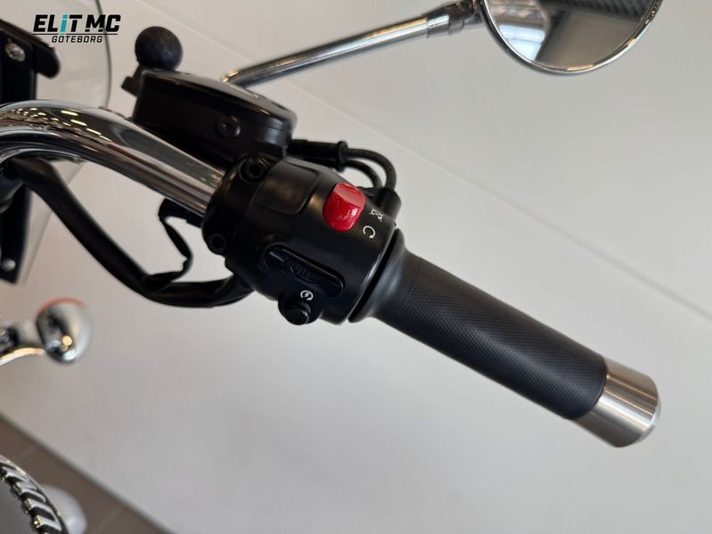 Triumph Rocket III bild 21
