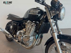 Triumph Thunderbird bild 2