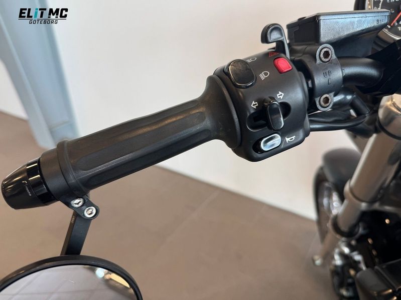 Triumph Thunderbird bild 13