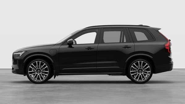 Volvo XC90 T8 Ultra Black Edition - 2026