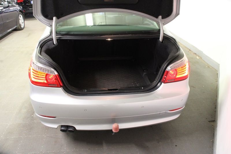 BMW 523 bild 11