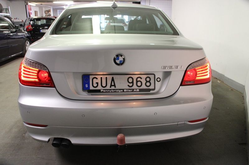 BMW 523 bild 10