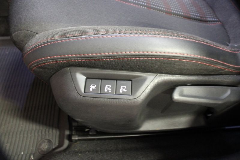 Peugeot 308 SW bild 11