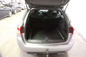 Peugeot 308 SW bild 7