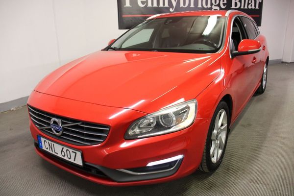 Volvo V60 D4 Summum Drag Skinn Värmare Ny besiktigat - 2015