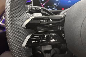 Mercedes E300 bild 16