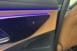 Mercedes E300 bild 12